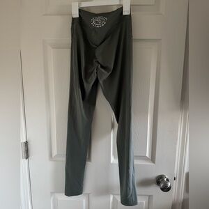 Gymshark “Legacy” regular leggings, size Small, in “Unit Green” - only WORN ONCE
